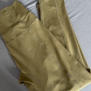 23” Olive Julianne Leggings size Large